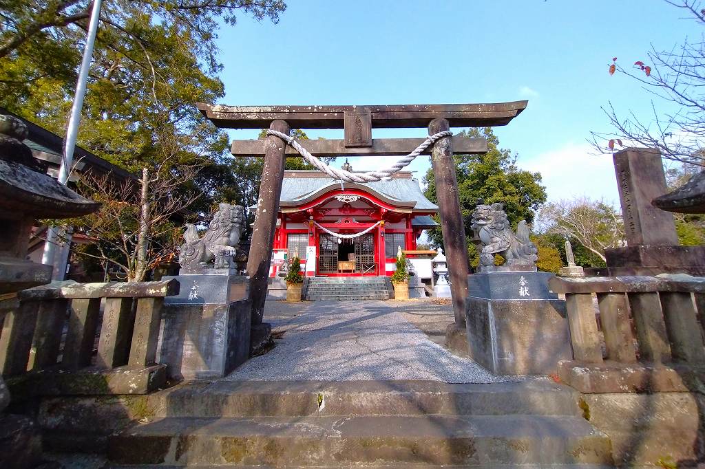 大塚八幡神社の鳥居