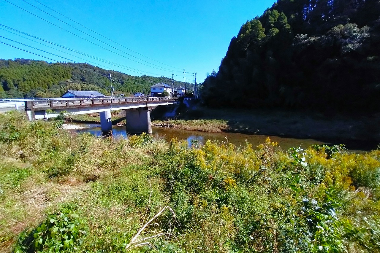 加江田川