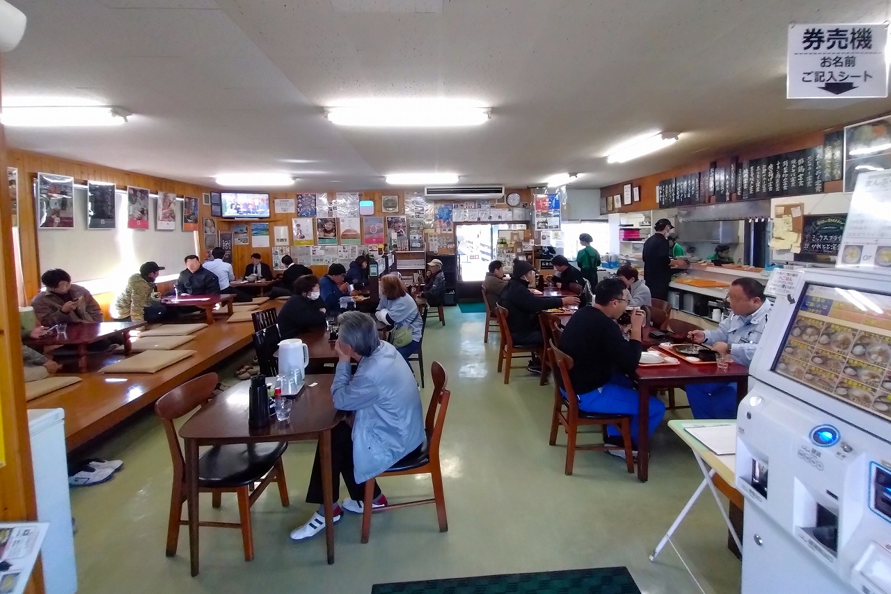 お店の内観